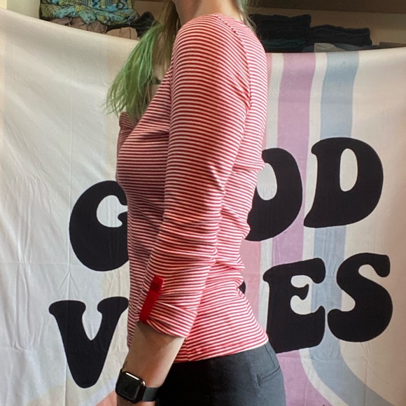 Ricki’s Shirt - Picture 3 of 7